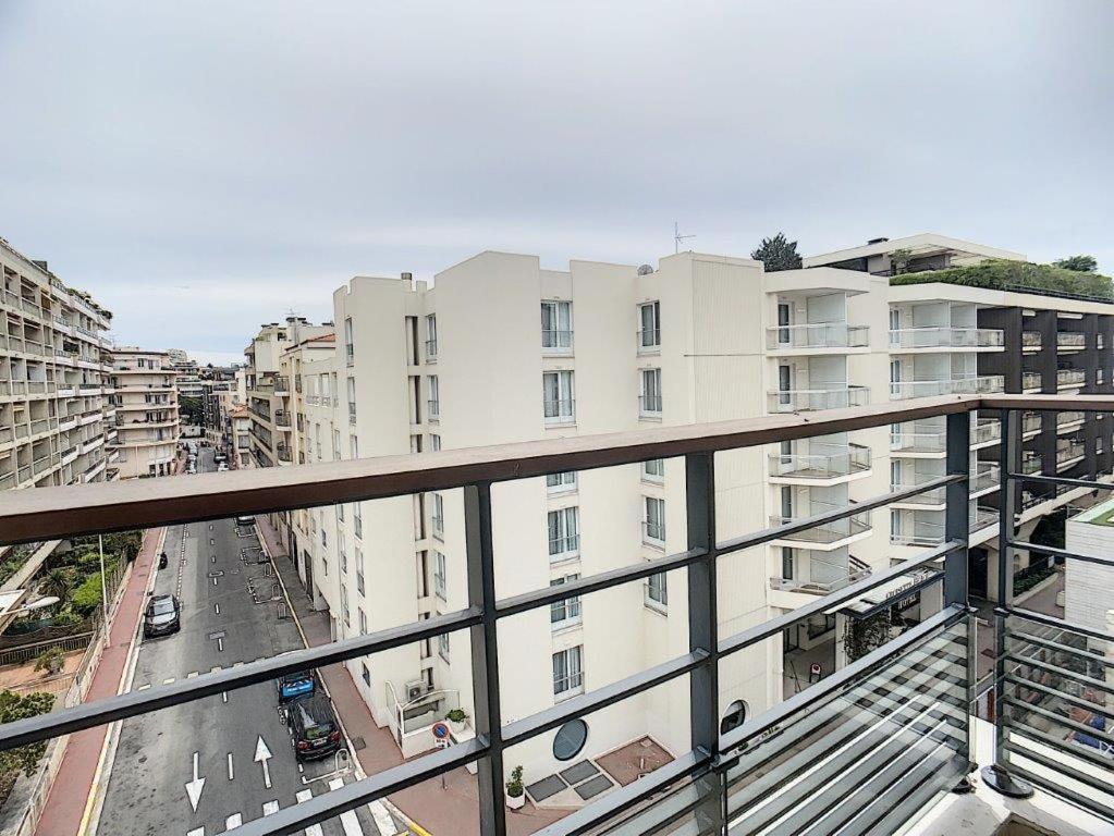 Residence Carlton Riviera Канни Екстер'єр фото
