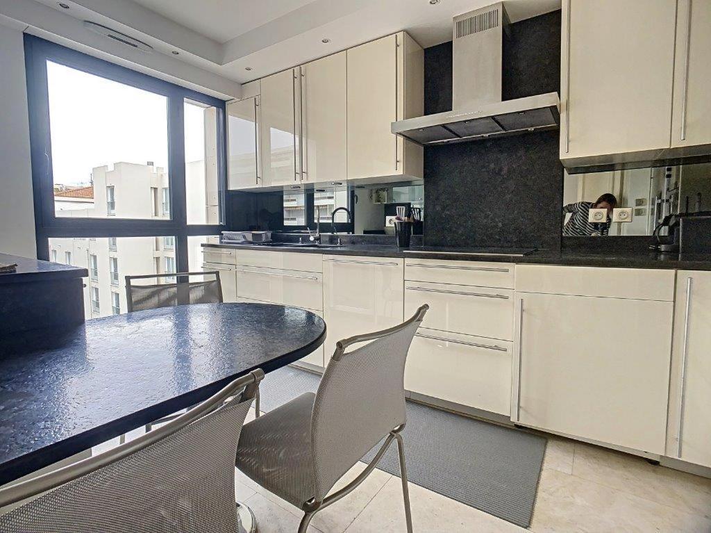 Residence Carlton Riviera Канни Екстер'єр фото