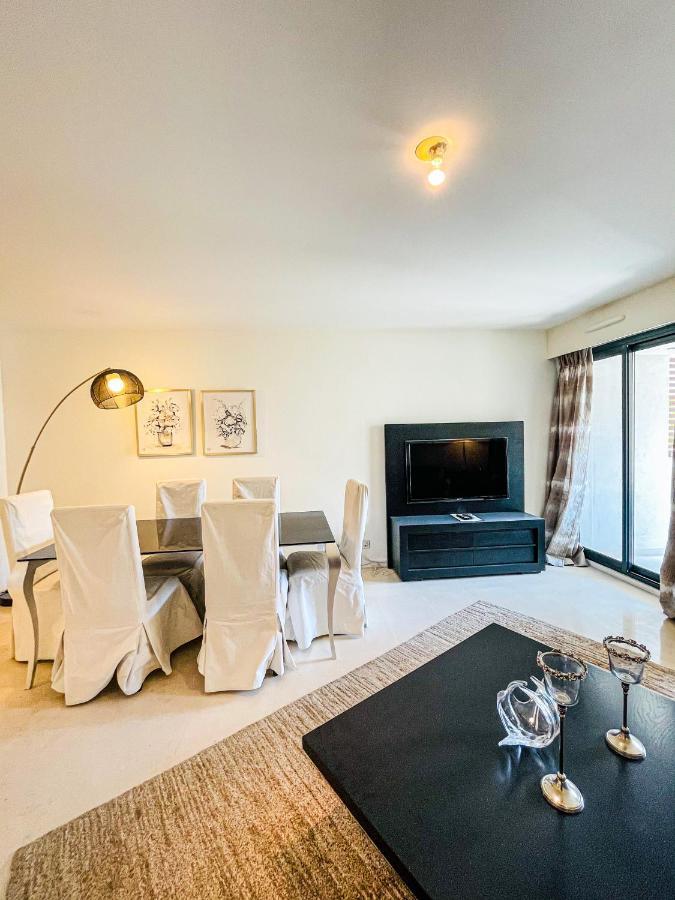 Residence Carlton Riviera Канни Екстер'єр фото