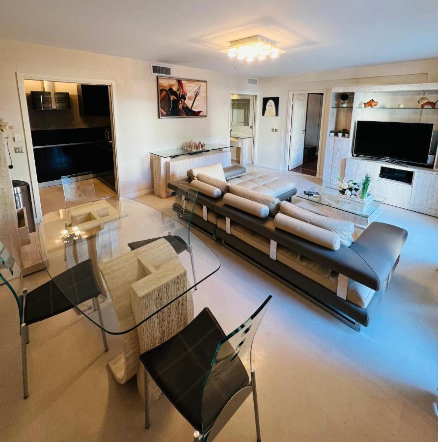Residence Carlton Riviera Канни Екстер'єр фото