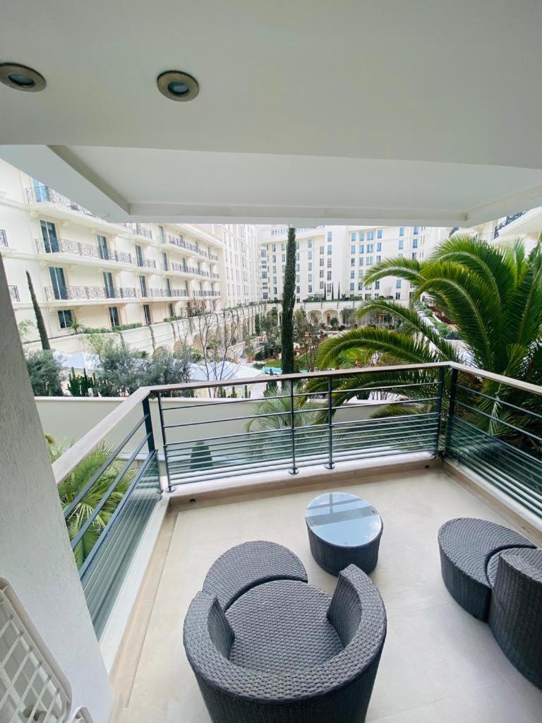 Residence Carlton Riviera Канни Екстер'єр фото