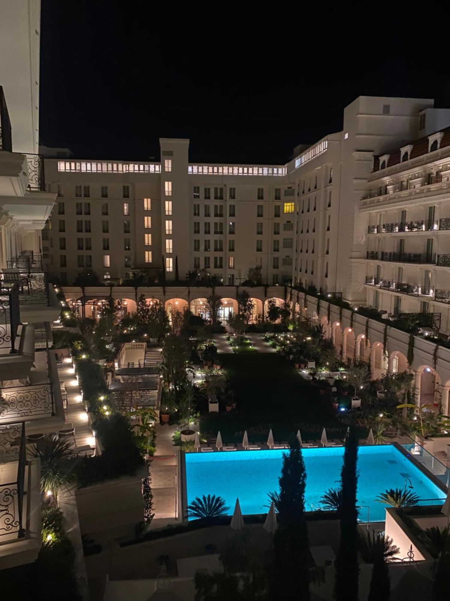 Residence Carlton Riviera Канни Екстер'єр фото