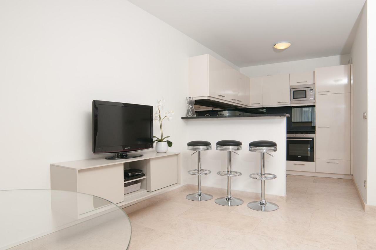 Residence Carlton Riviera Канни Екстер'єр фото